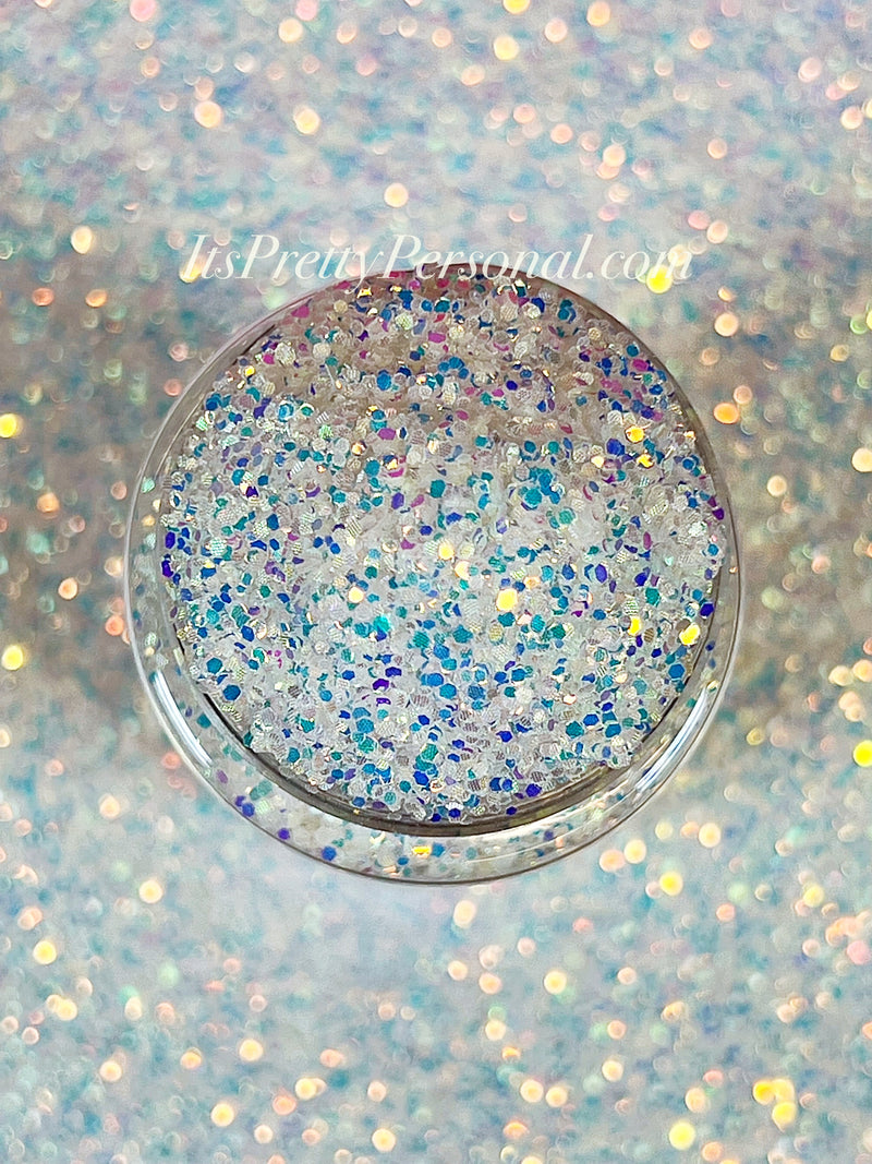 “Majestix Chunky” (Medium Cut)- Luminous Reflective Glitter Collection